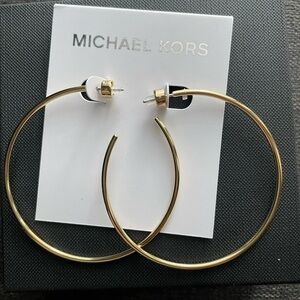 Michael Kors earrings,Michael Kors Gold Classic Hoop Earrings,women’s earrings.